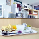 Hotel Premiere Classe Compiegne - *
