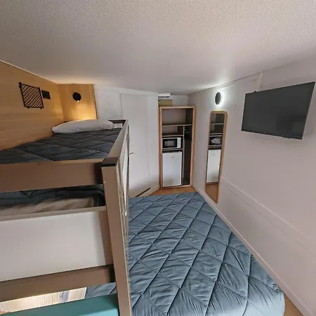 Premiere Classe Compiegne - *