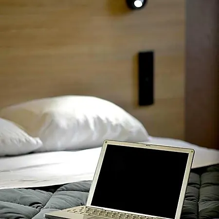 Première Classe Compiègne Hotel Jaux