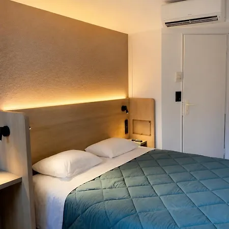 Premiere Classe Compiegne - Hotel