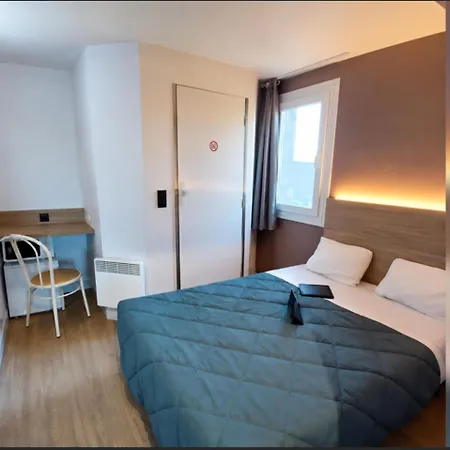 Premiere Classe Compiegne - Hotel *