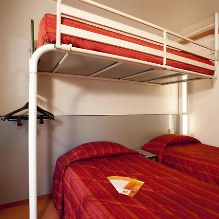 Première Classe Compiègne Hotel