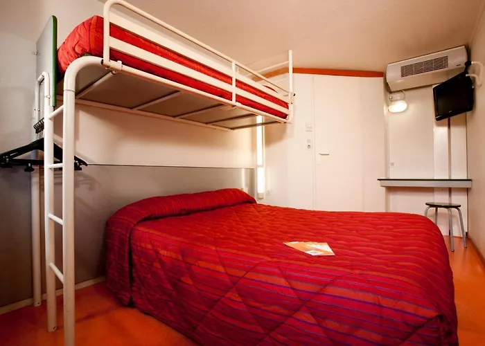 Hotel Premiere Classe Compiegne - Jaux