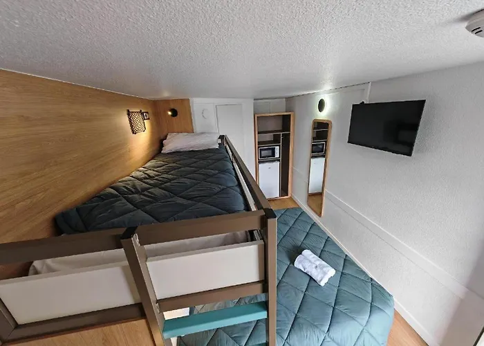 Premiere Classe Compiegne - Hotel *