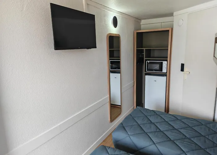 Premiere Classe Compiegne - Hotel